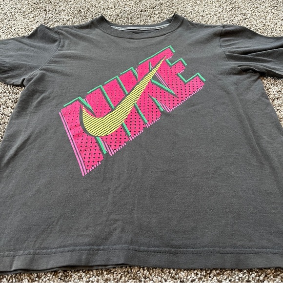 Vintage Nike T-Shirt | Silkscreened Neon Graphics | Dark Grey | 100% Cotton | S - Picture 5 of 6